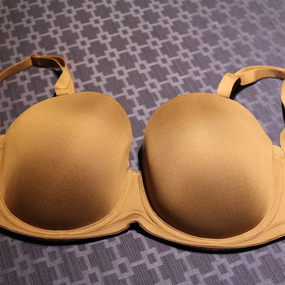 NWOT Strapless Full Figure Bra
